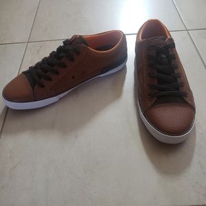 NWOT Penguin Mens Shoes